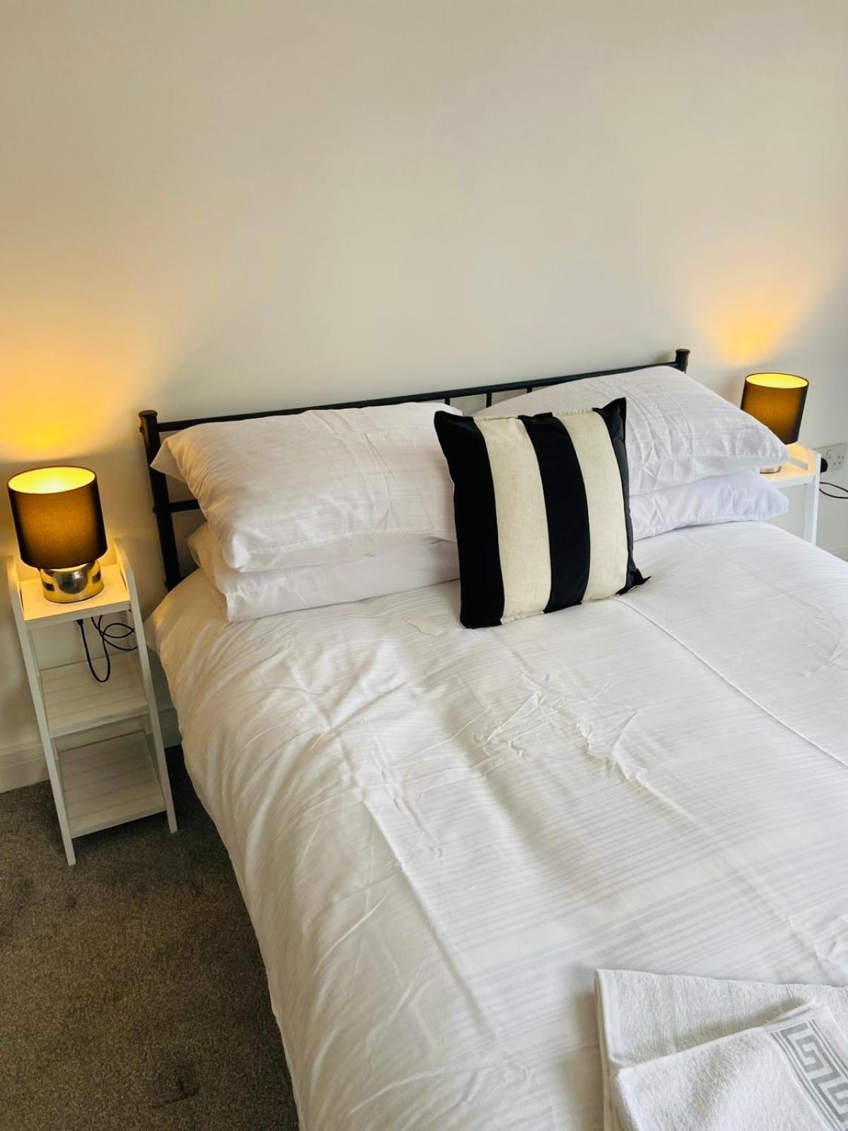 Modern Flat With Free Parking Close To Birmingham Centre Zewnętrze zdjęcie