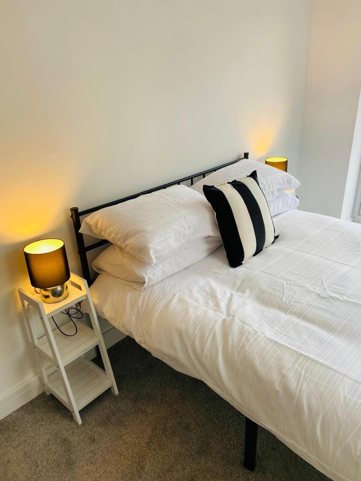 Modern Flat With Free Parking Close To Birmingham Centre Zewnętrze zdjęcie